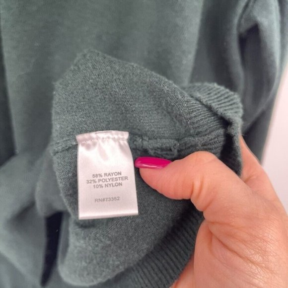 Love Ella Women's Dark green V-Neck Sweater - Picture 7 of 8